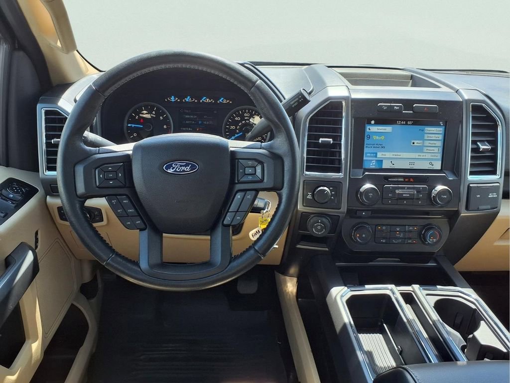 Used 2017 Ford F150 XLT w/ Equipment Group 302A Luxury AWD/4WD image 4