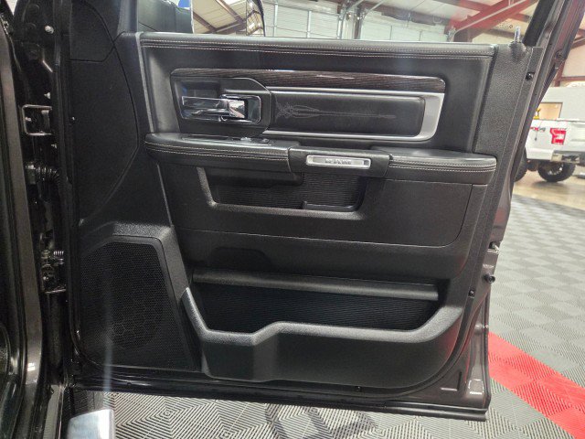 Used 2017 RAM 3500 Laramie Longhorn image 39