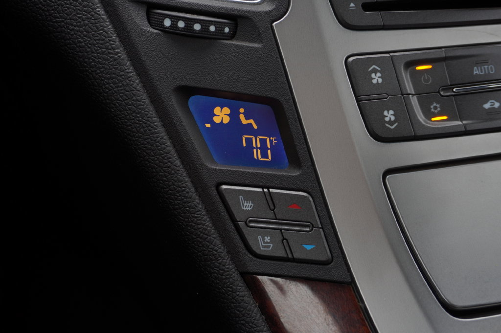 Used 2011 Cadillac CTS Premium AWD/4WD image 17