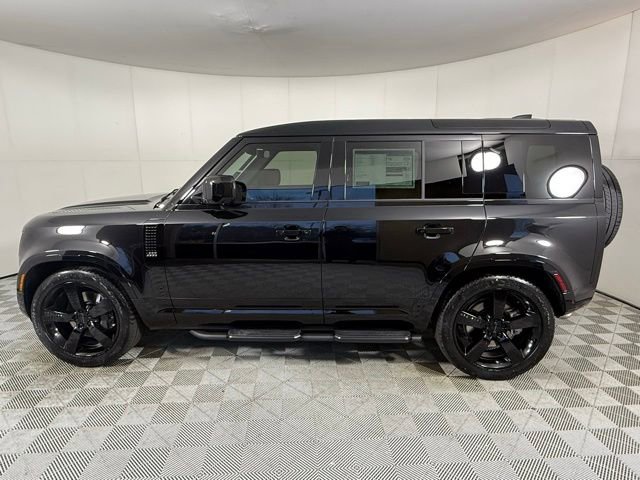 New 2026 Land Rover Defender 110 X-Dynamic SE AWD/4WD image 3