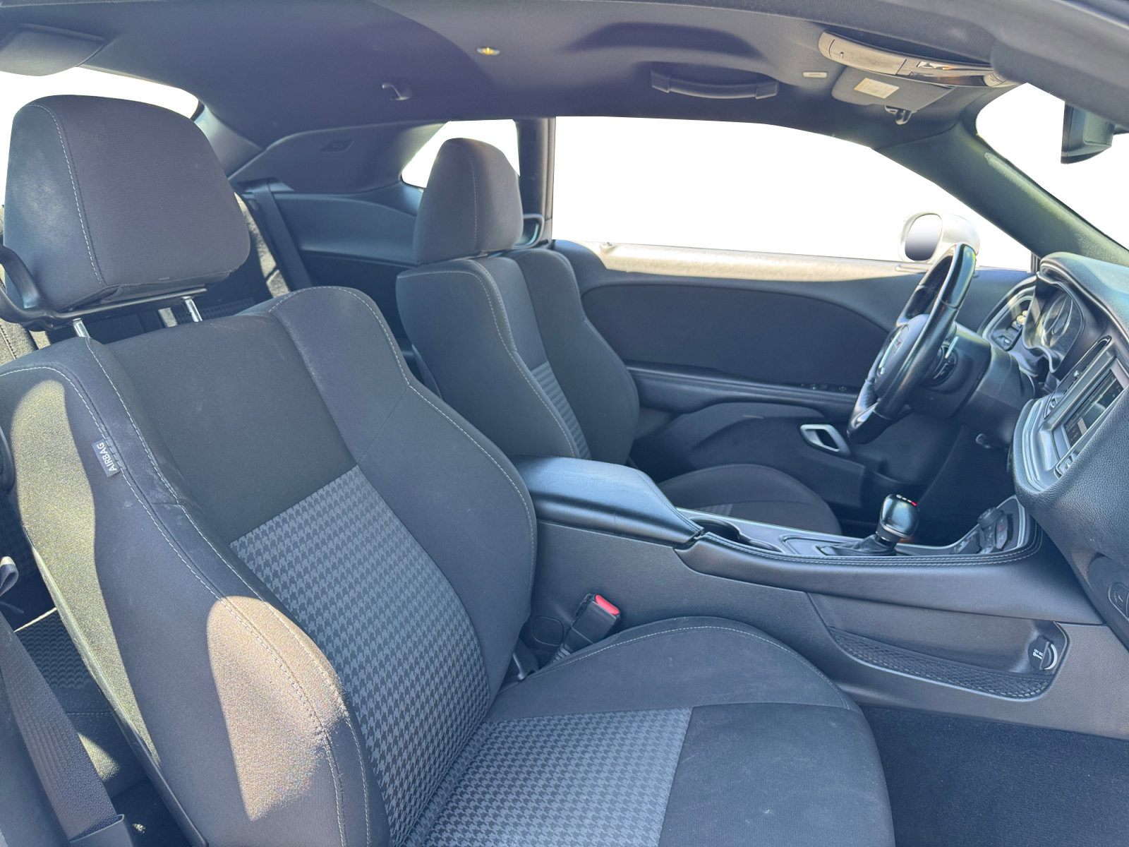 Used 2022 Dodge Challenger GT AWD/4WD image 14