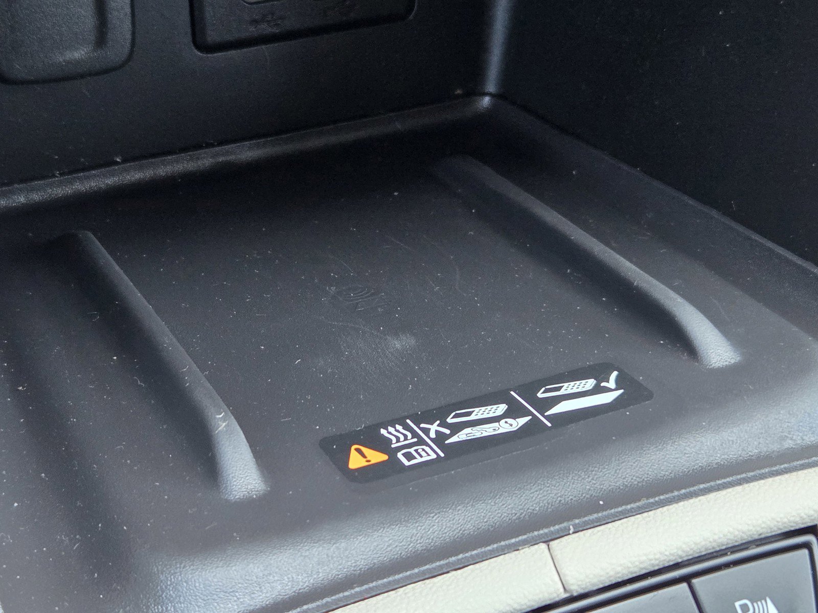 Certified 2023 GMC Acadia Denali w/ Denali Ultimate Package AWD/4WD image 23