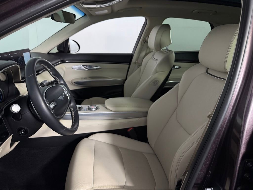 Used 2023 Genesis GV70 2.5T Select w/ Select Package image 23