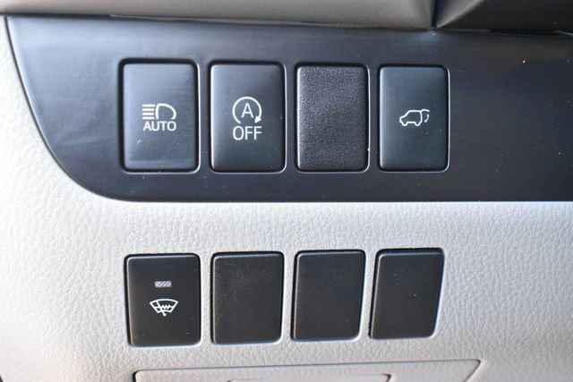 Used 2019 Toyota Highlander XLE image 23