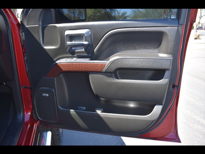 Used 2018 GMC Sierra 1500 SLT w/ Texas SLT Premium Package AWD/4WD image 33
