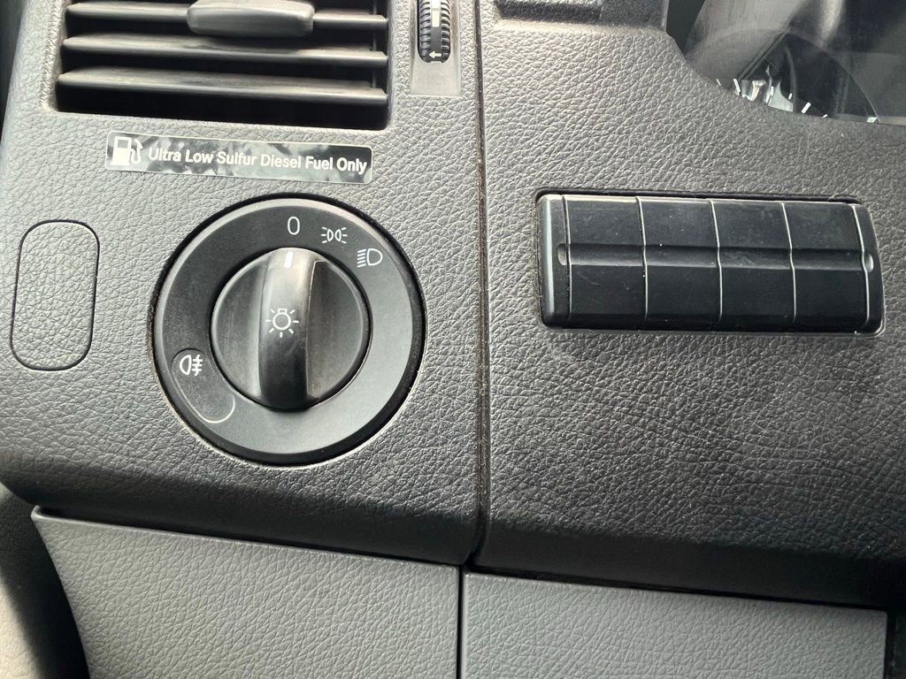 Used 2018 Mercedes-Benz Sprinter 2500 image 21