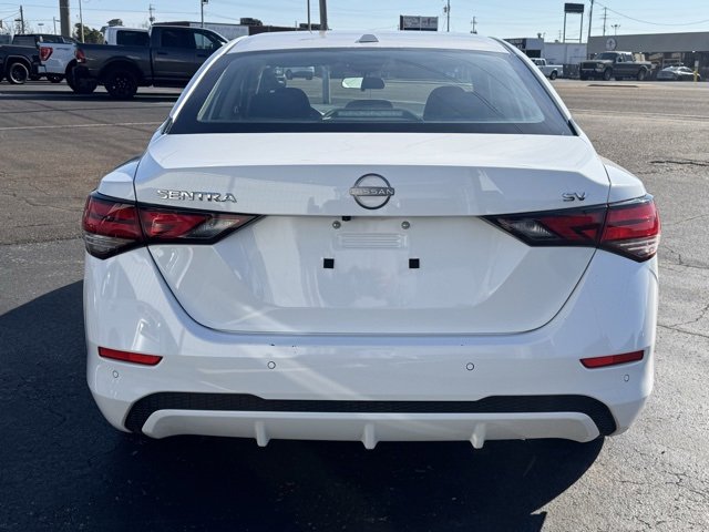 Used 2024 Nissan Sentra SV image 4