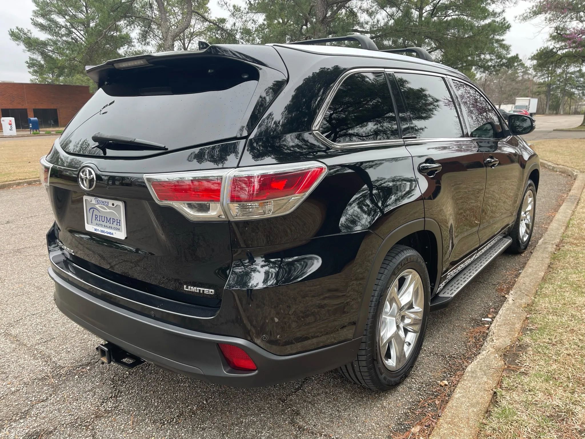 Used 2015 Toyota Highlander Limited image 5