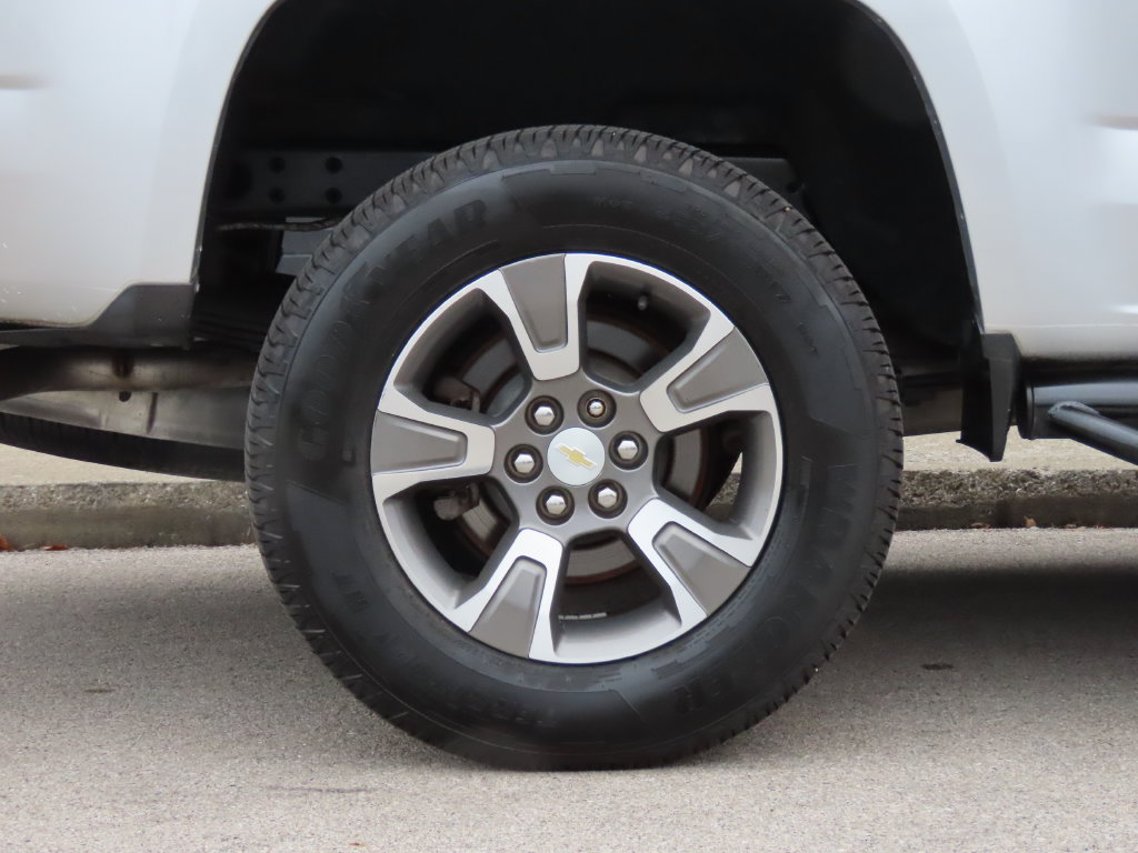 Used 2016 Chevrolet Colorado Z71 AWD/4WD image 15