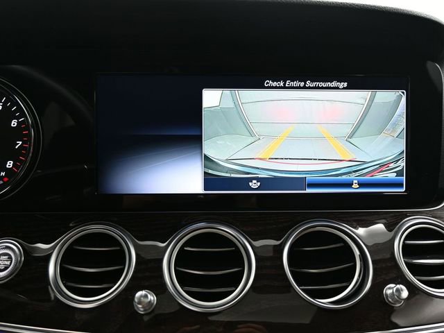 Used 2019 Mercedes-Benz E 300 image 19