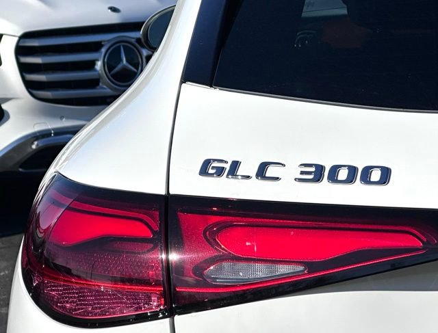 New 2026 Mercedes-Benz GLC 300 4MATIC image 9