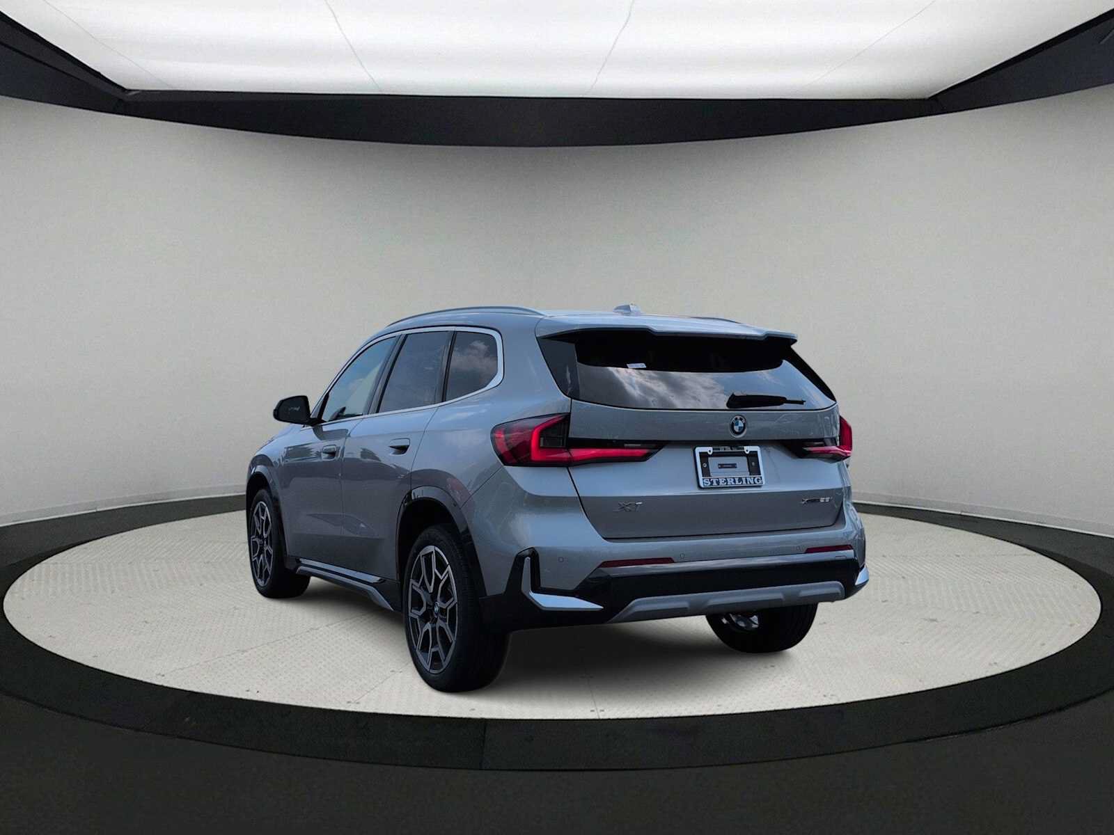 New 2026 BMW X1 xDrive28i w/ Convenience Package AWD/4WD image 6