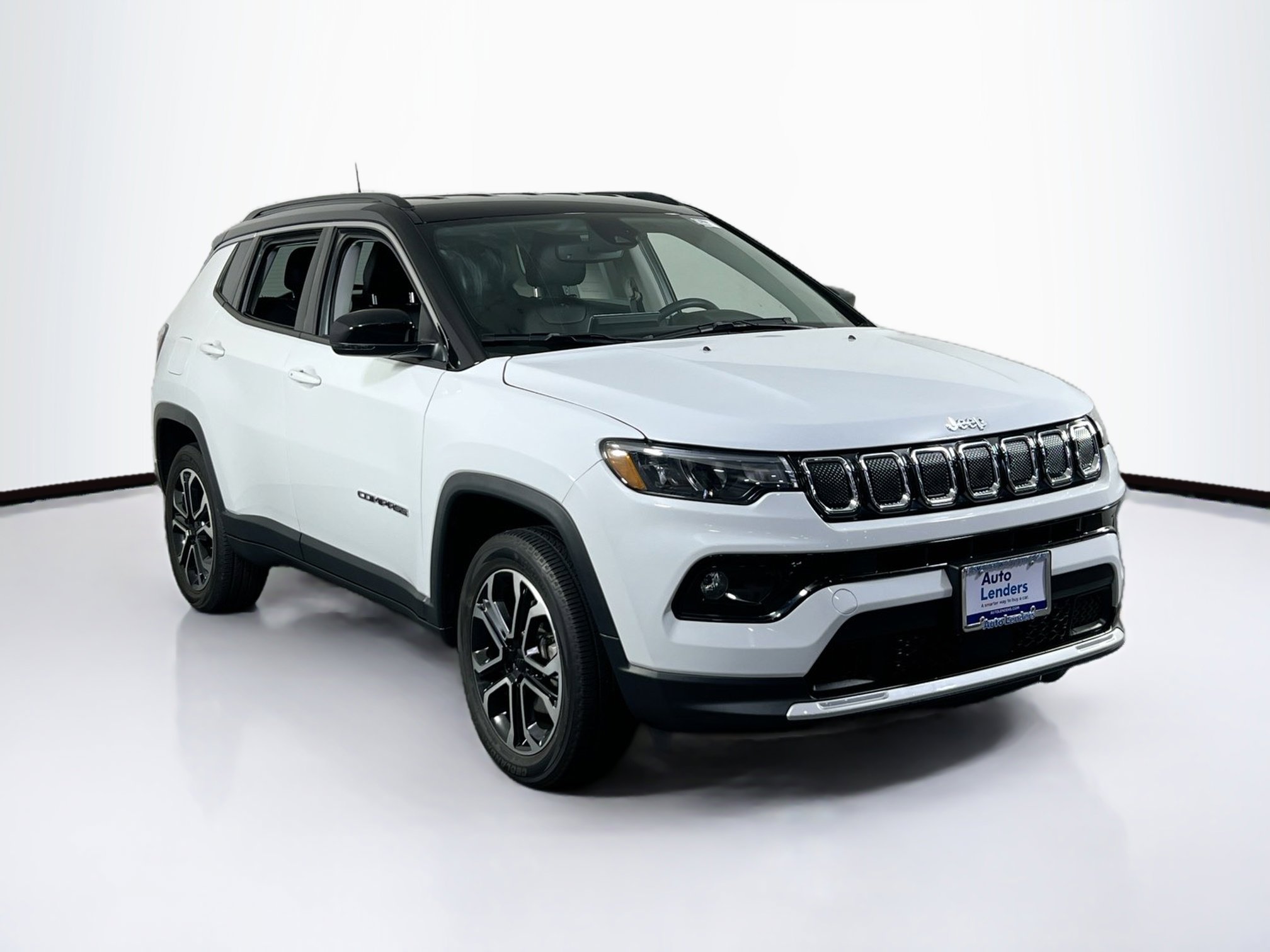 Used 2022 Jeep Compass Limited AWD/4WD image 3