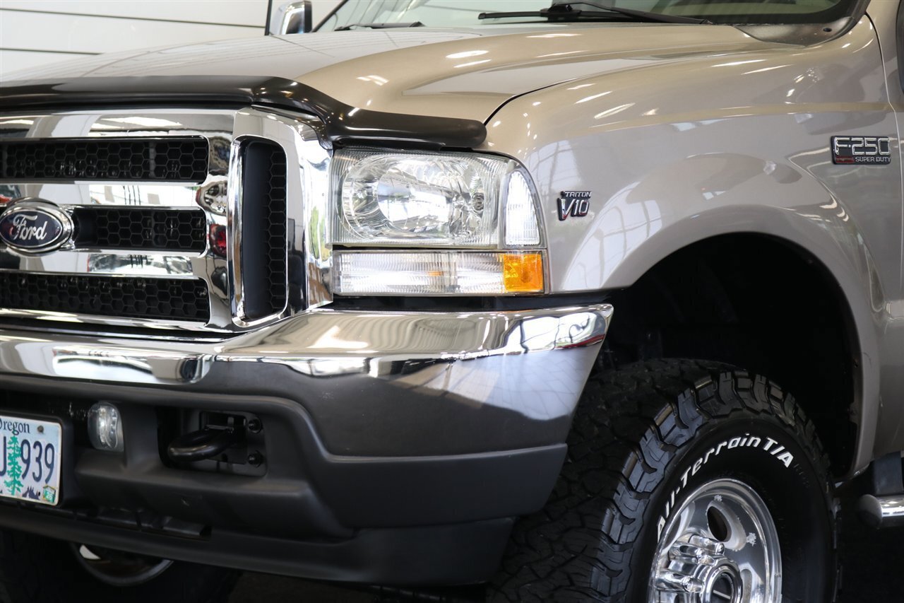Used 2003 Ford F250 Lariat AWD/4WD image 12