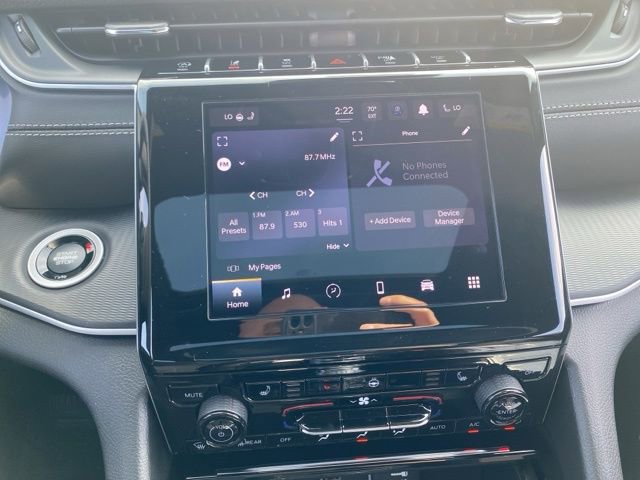 New 2025 Jeep Grand Cherokee Laredo X w/ Luxury Tech Group I image 18