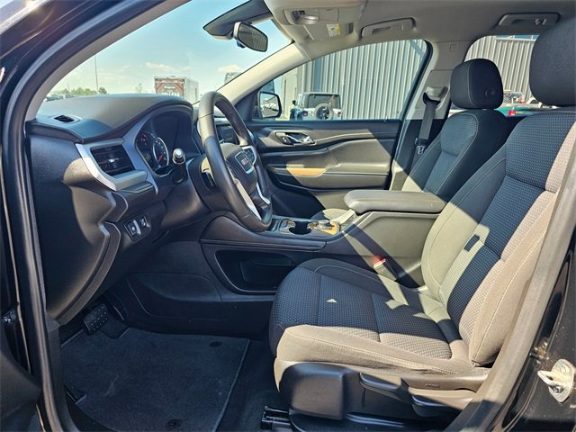 Used 2021 GMC Acadia SLE image 11