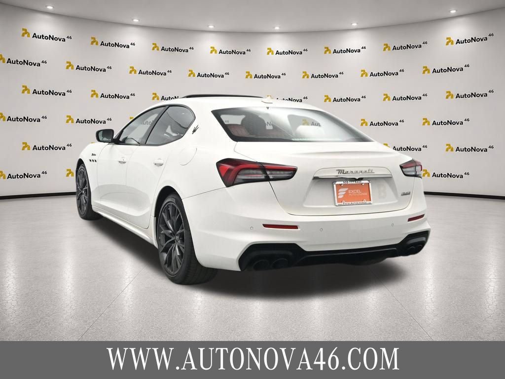 Used 2022 Maserati Ghibli Modena RWD image 5