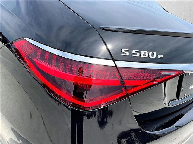 New 2026 Mercedes-Benz S 580e 4MATIC Sedan image 27