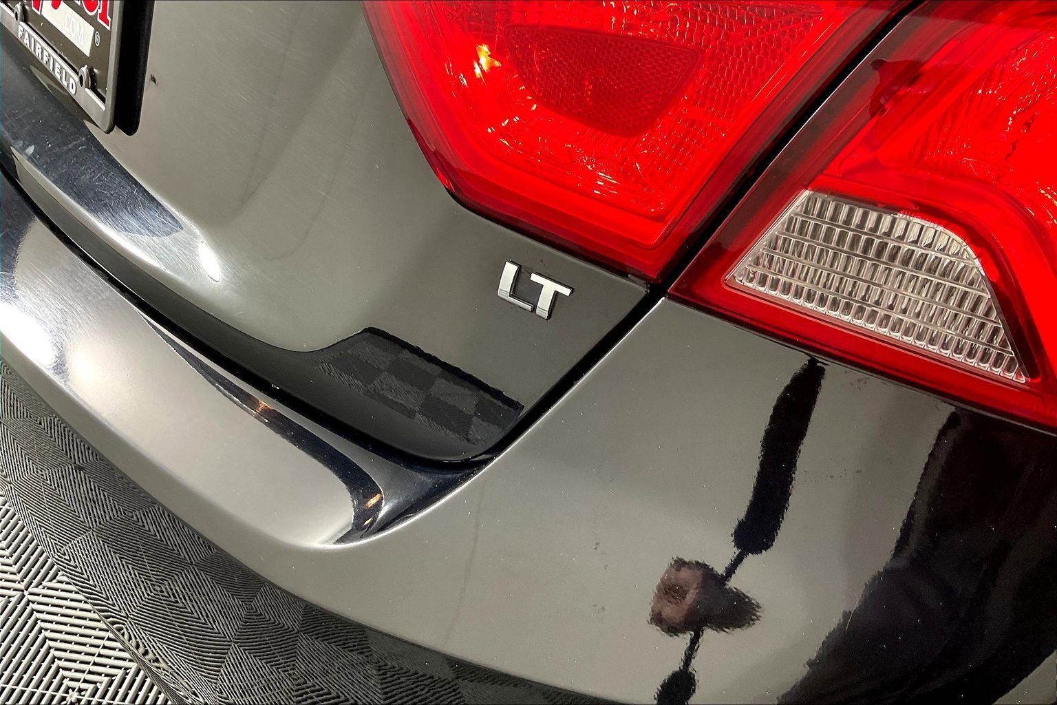 Used 2019 Chevrolet Impala LT FWD image 24