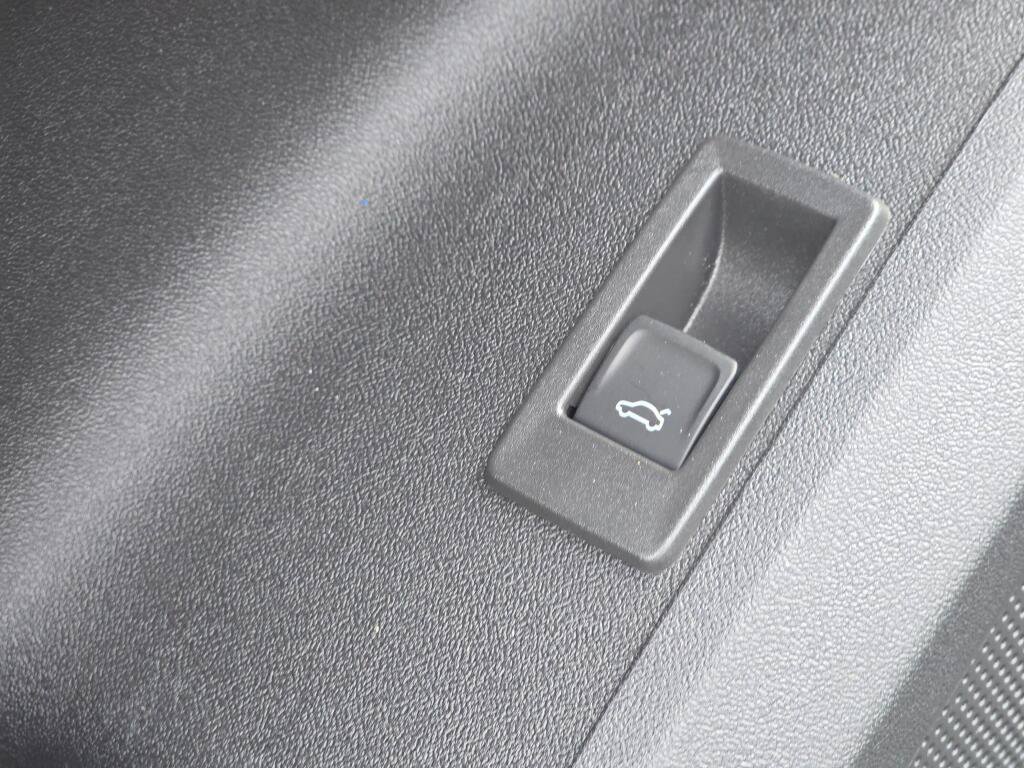 New 2026 Audi SQ5 Premium Plus AWD/4WD image 35