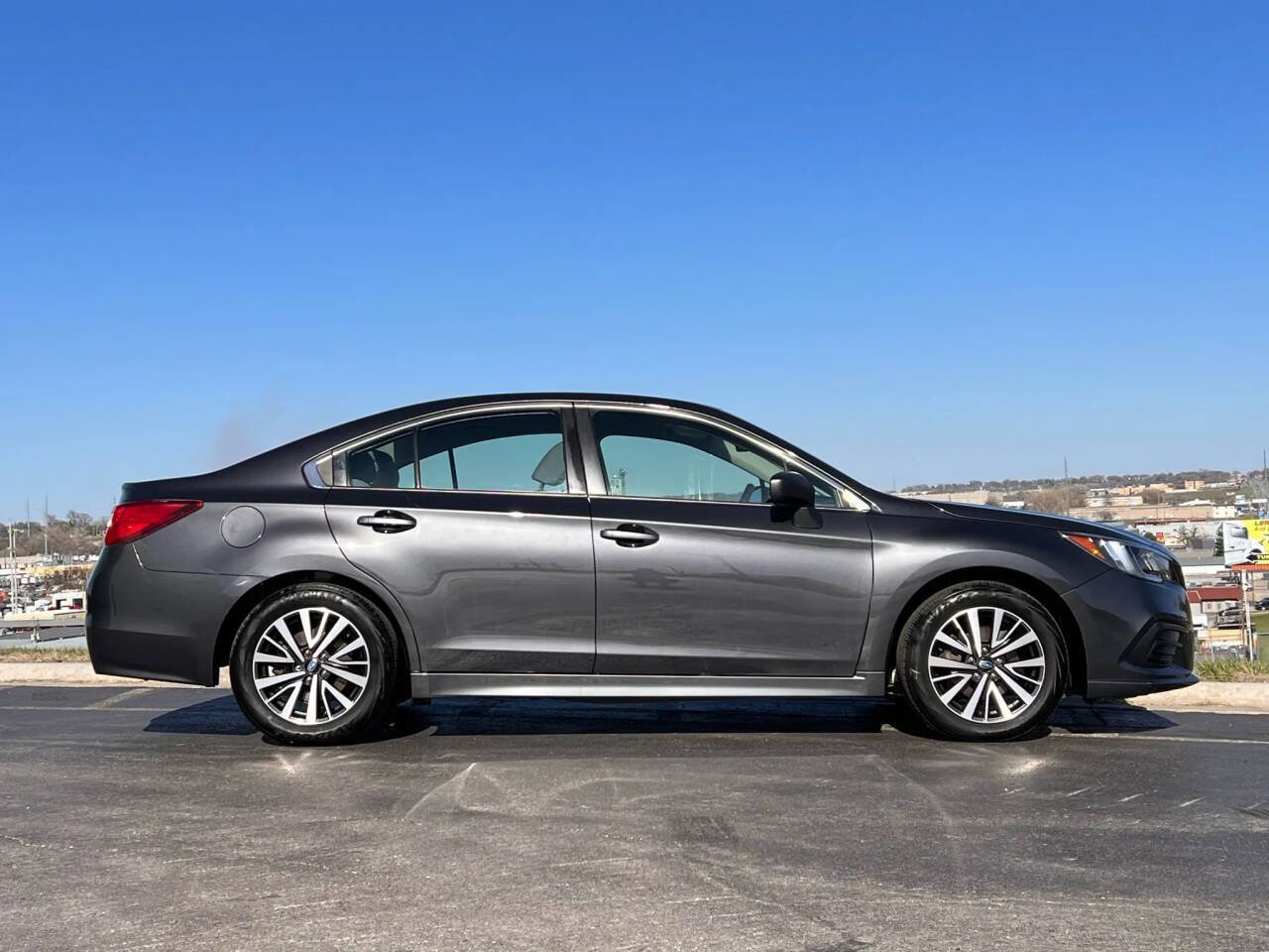 Used 2018 Subaru Legacy 2.5i image 8