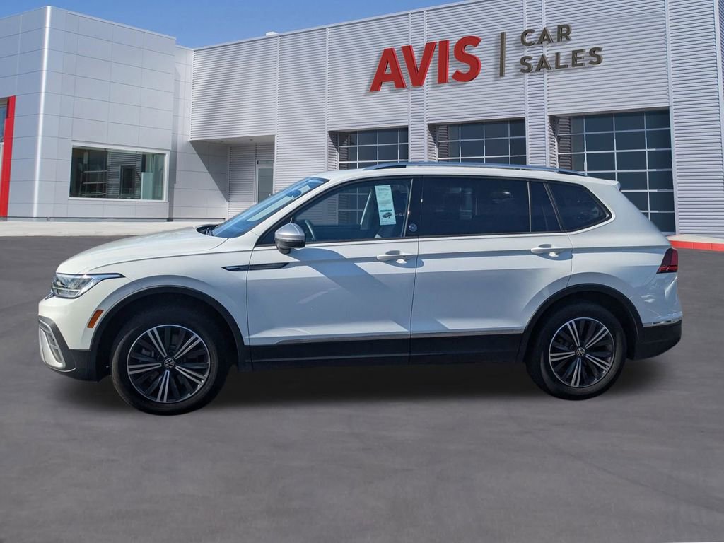 Used 2024 Volkswagen Tiguan Wolfsburg Edition image 10