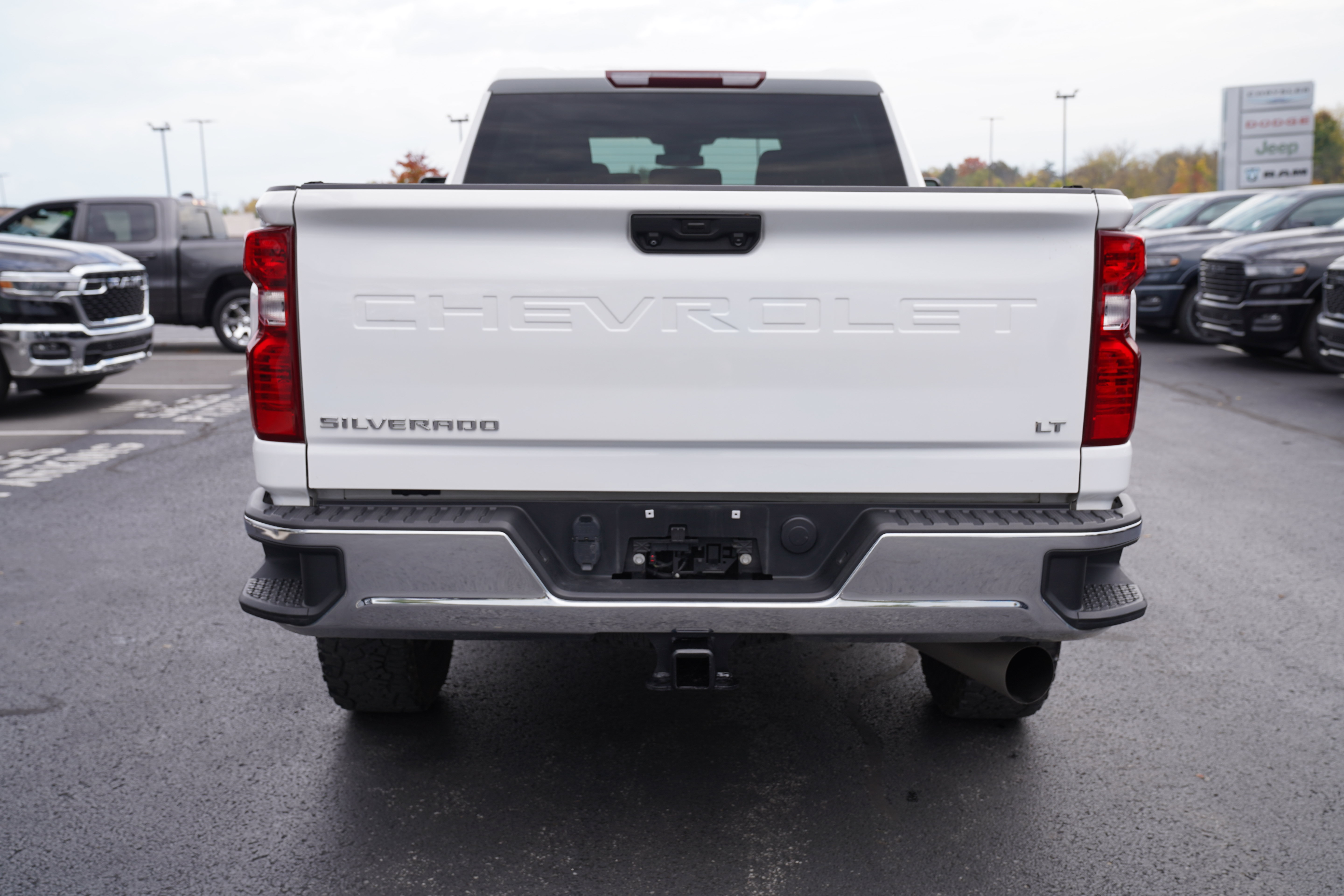 Used 2024 Chevrolet Silverado 2500 LT w/ Convenience Package AWD/4WD image 6