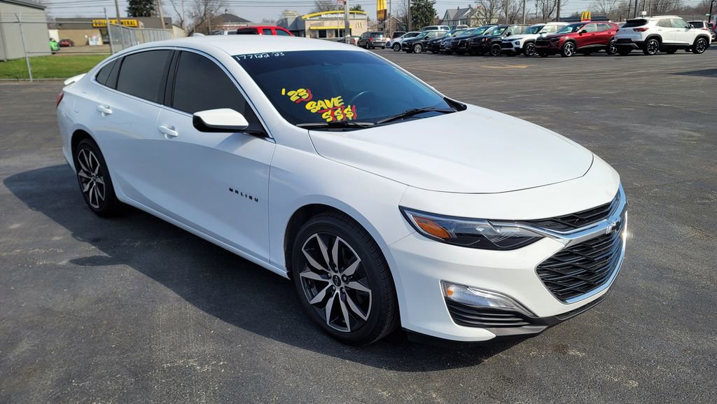 Used 2023 Chevrolet Malibu RS image 16