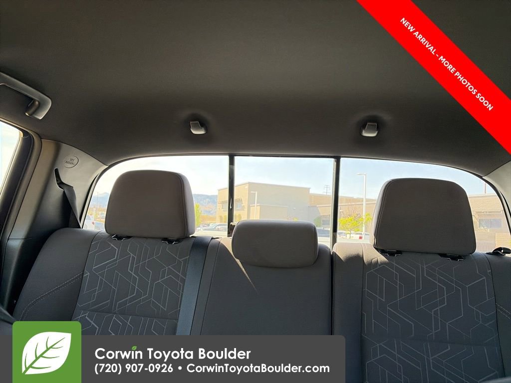 Used 2017 Toyota Tacoma TRD Off-Road w/ Tow Package (A/T) AWD/4WD image 12