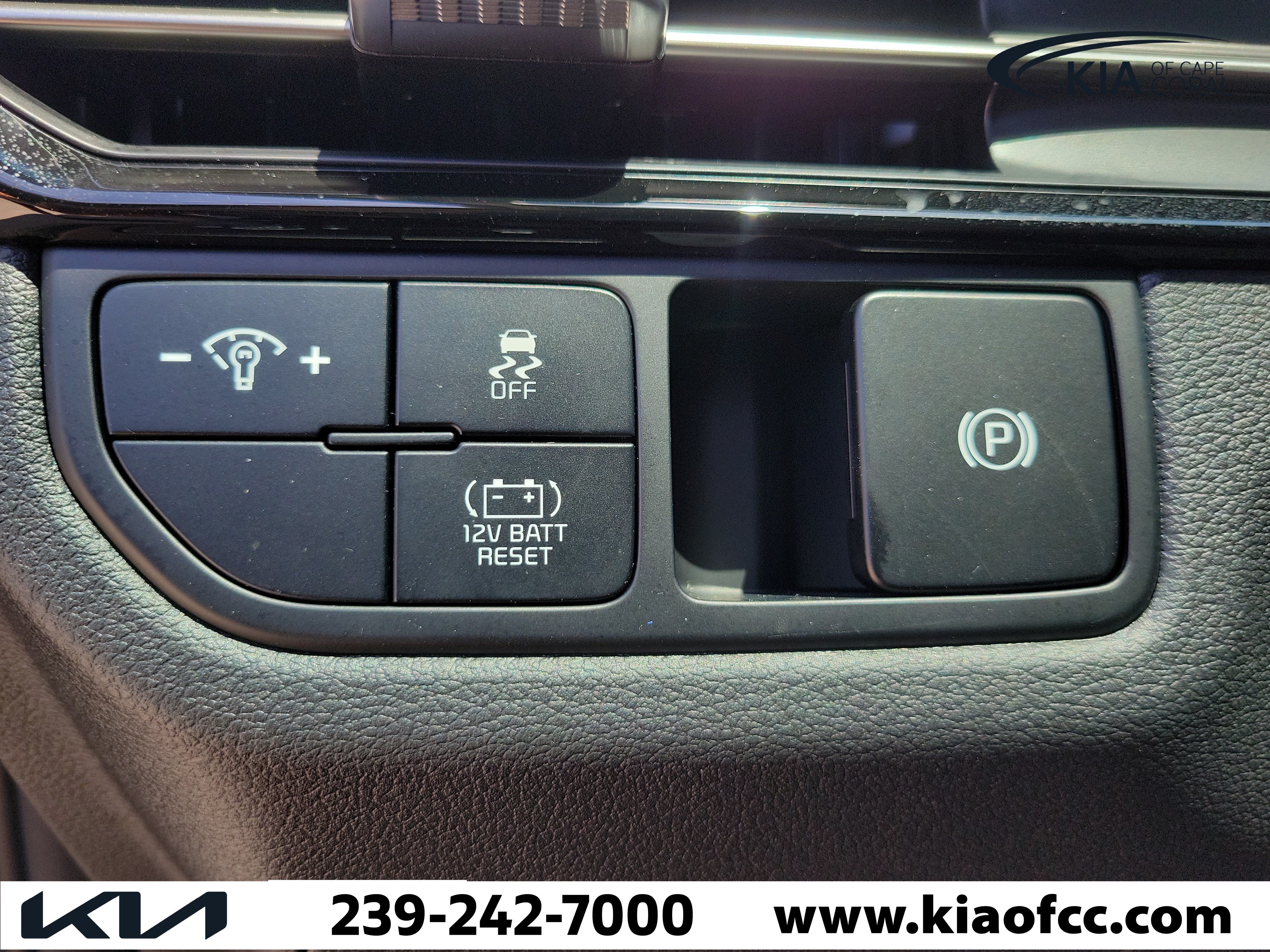 New 2026 Kia Sportage LX FWD image 20