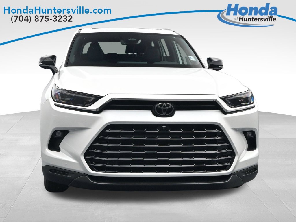 Used 2026 Toyota Grand Highlander AWD Hybrid image 2
