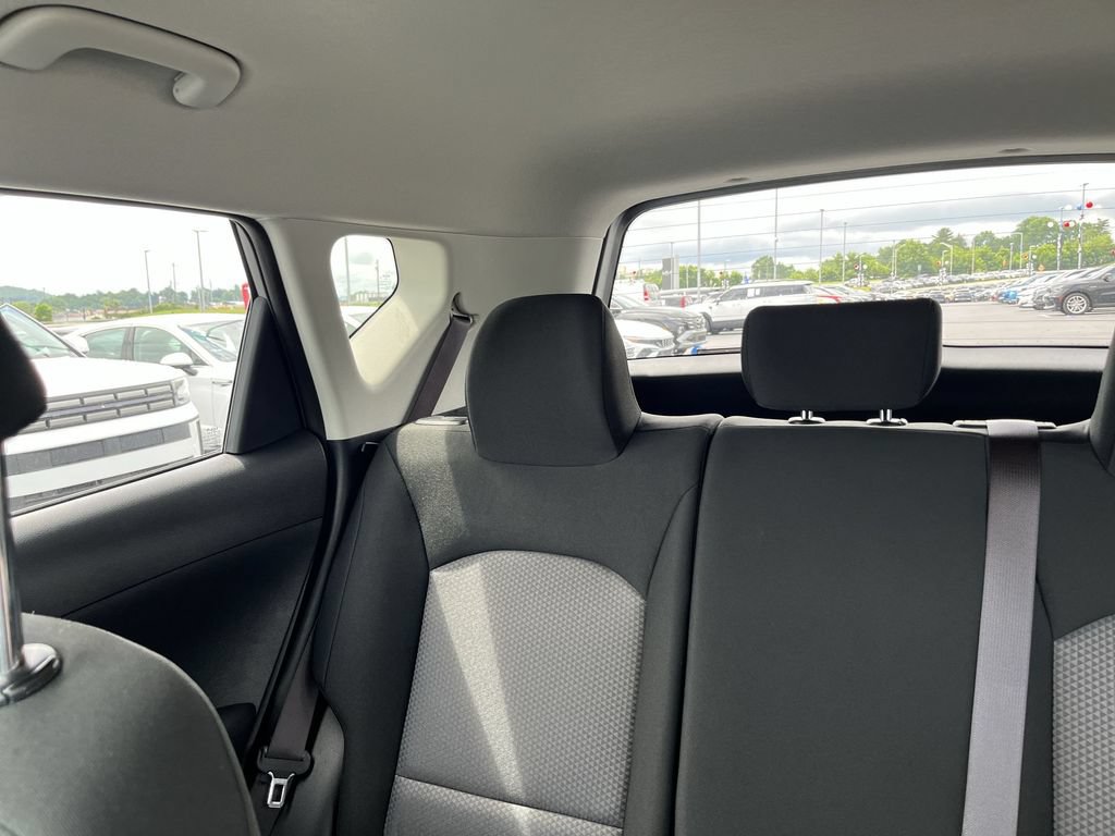 Certified 2025 Kia Soul LX w/ LX Technology Package FWD image 12