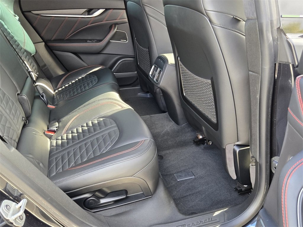Used 2022 Maserati Levante Modena image 15