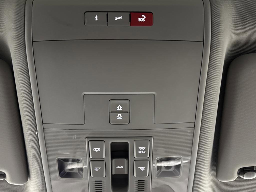 Used 2022 Volkswagen Atlas SE w/ Panoramic Sunroof Package image 25