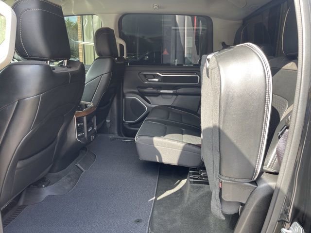 Used 2022 RAM 1500 Laramie AWD/4WD image 17