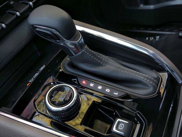 New 2026 GMC Canyon Denali w/ LPO, Denali Black Edition image 12