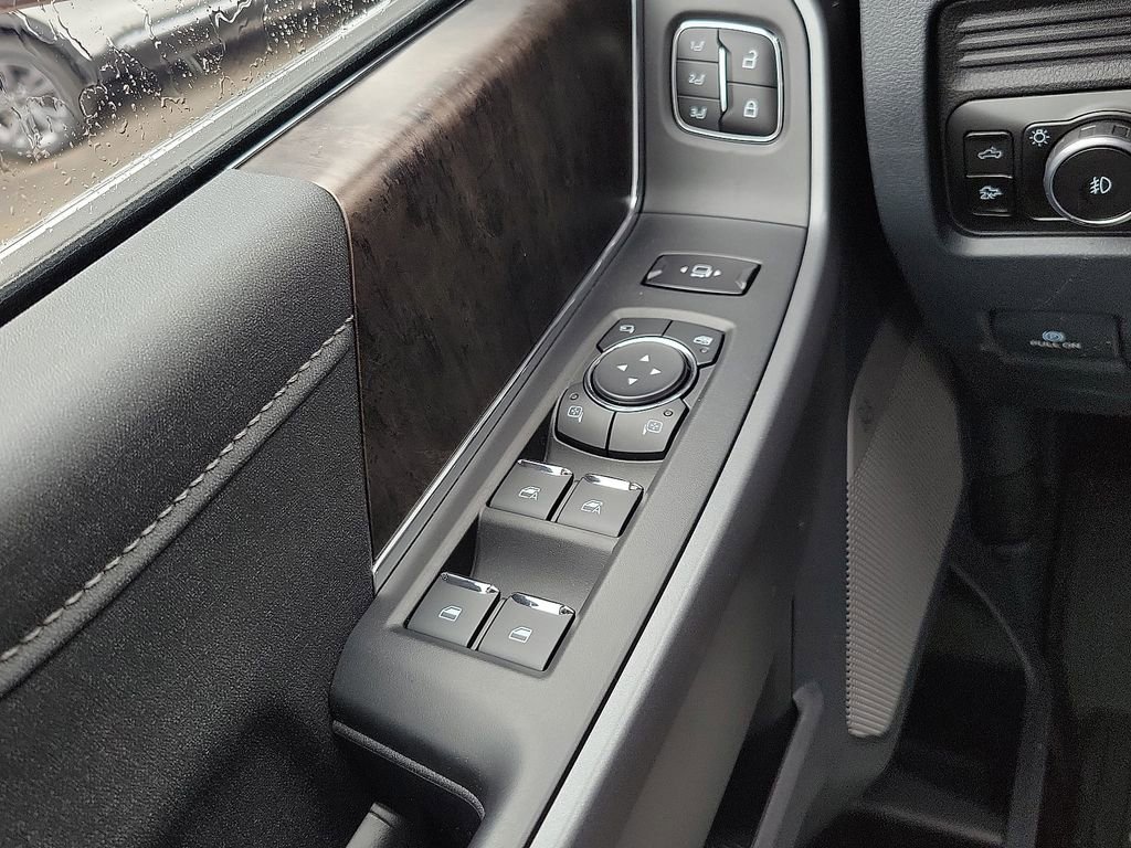 New 2026 Ford F350 Lariat w/ Lariat Ultimate Package image 13