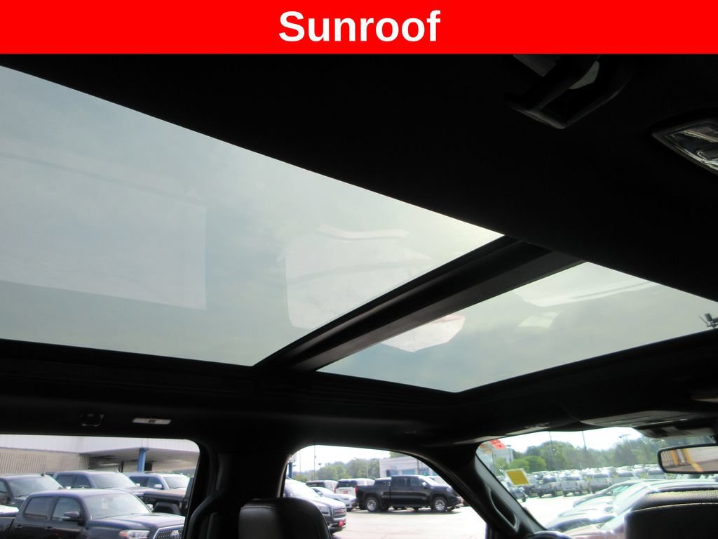 Used 2021 Ford F150 Lariat w/ Equipment Group 502A High AWD/4WD image 17