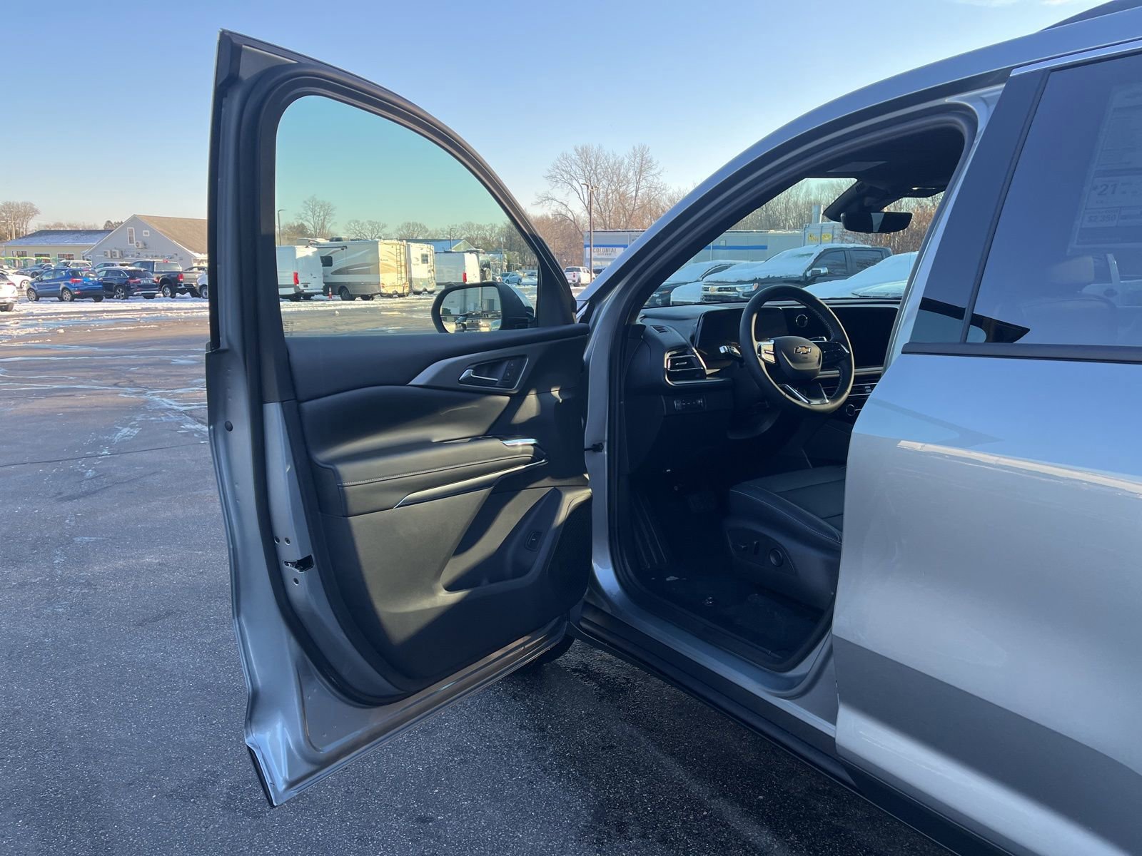 New 2026 Chevrolet Traverse LT w/ Driver Confidence Package image 19