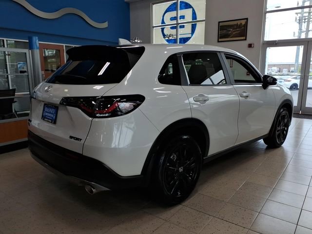 Certified 2026 Honda HR-V Sport image 9