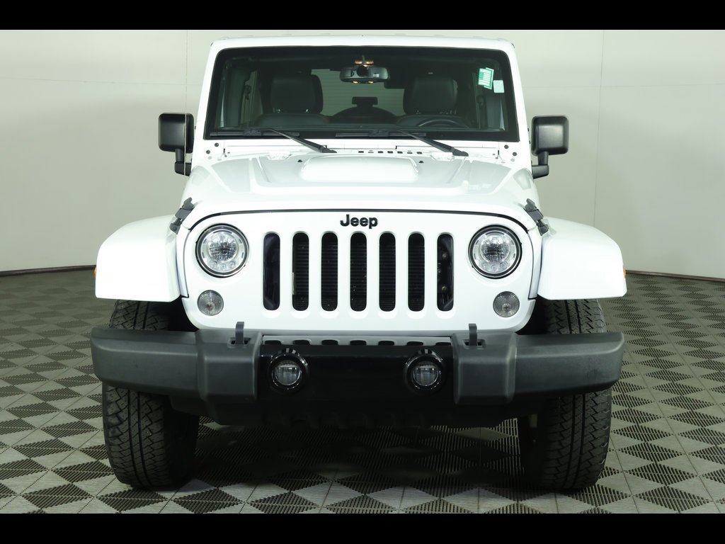 Used 2018 Jeep Wrangler Unlimited Sahara image 13
