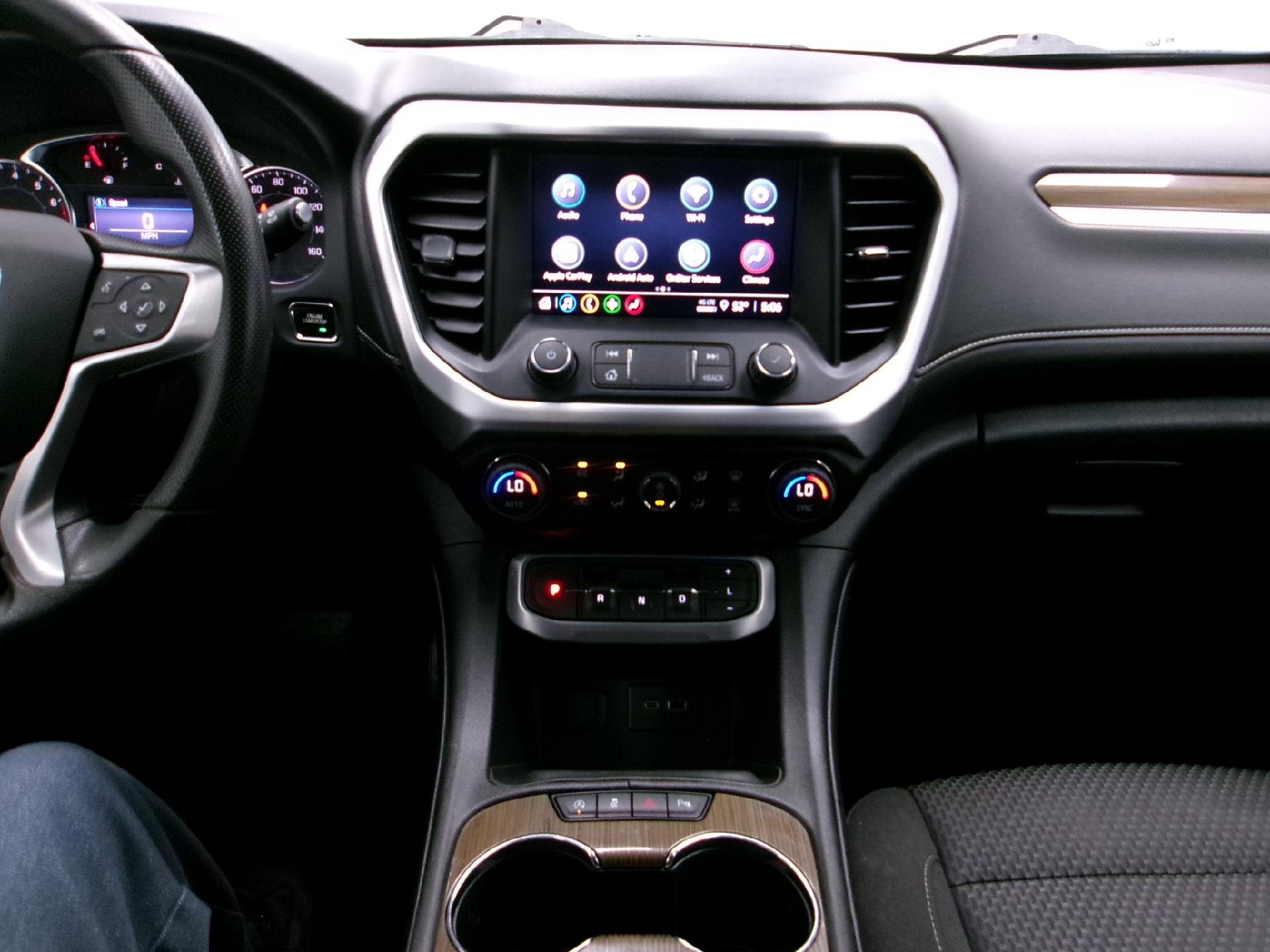 Certified 2022 GMC Acadia SLE w/ Driver Convenience Package image 11