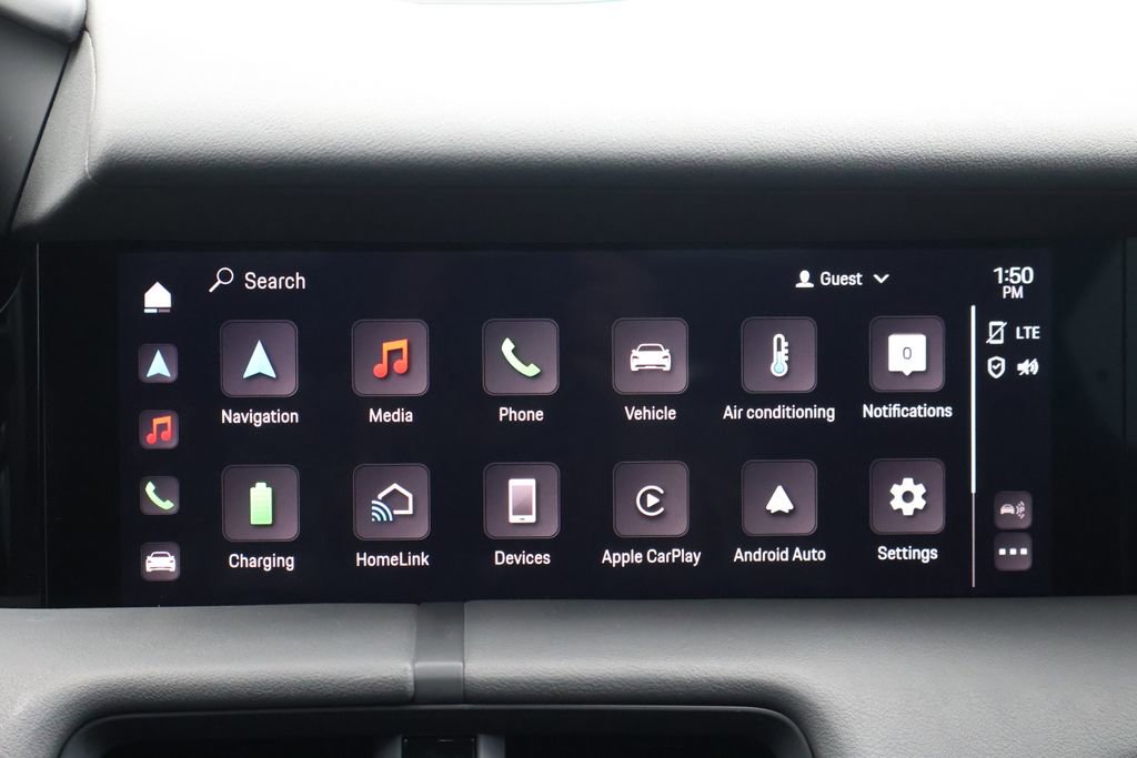 Used 2022 Porsche Taycan image 14