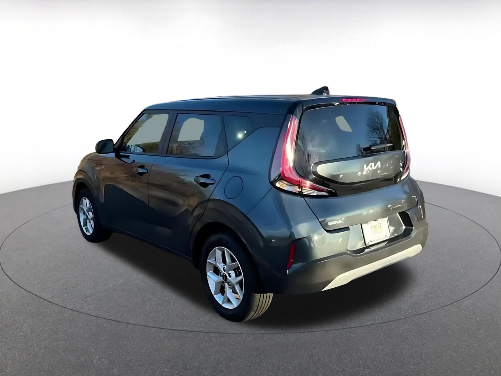 Used 2025 Kia Soul LX w/ LX Technology Package image 11