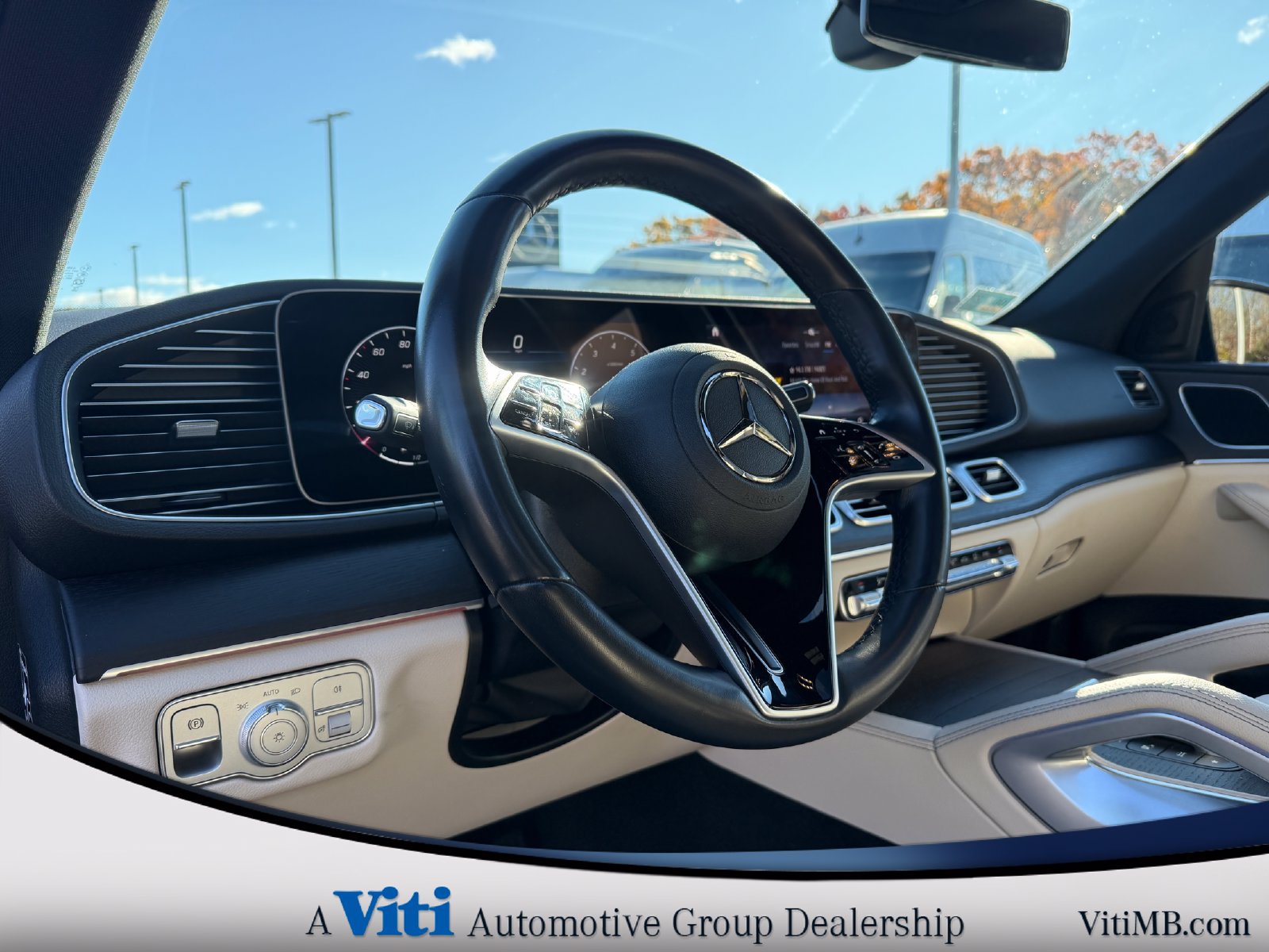 Used 2024 Mercedes-Benz GLE 350 4MATIC image 17
