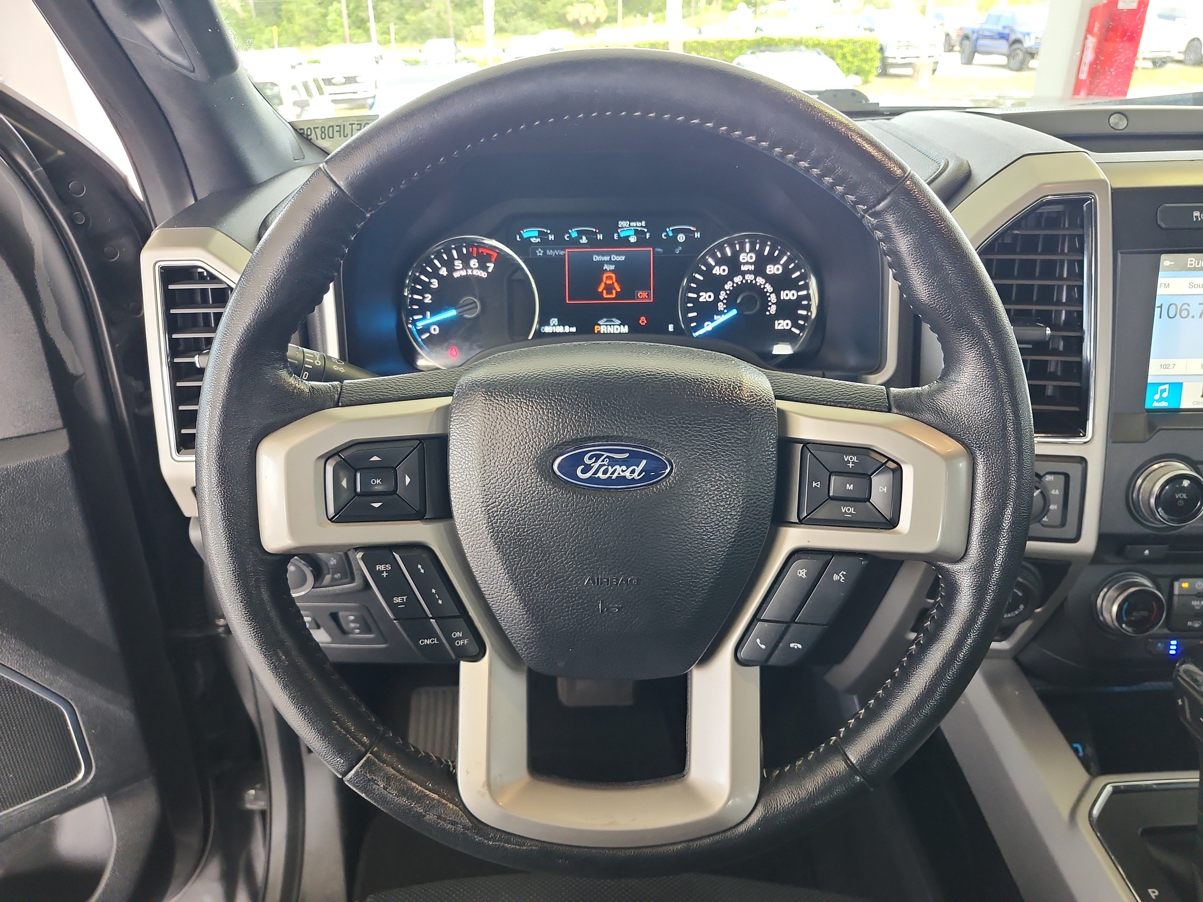 Used 2018 Ford F150 Lariat w/ Equipment Group 502A Luxury AWD/4WD image 10