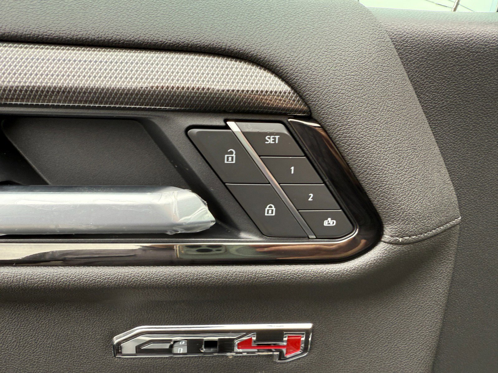 New 2026 GMC Sierra 1500 AT4 w/ AT4 Premium Package image 25