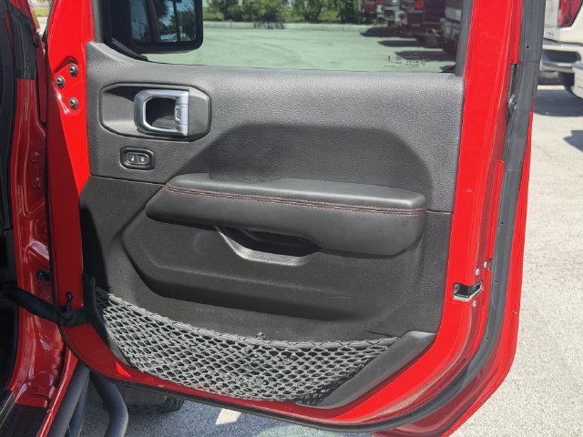 Used 2024 Jeep Wrangler Rubicon AWD/4WD image 29