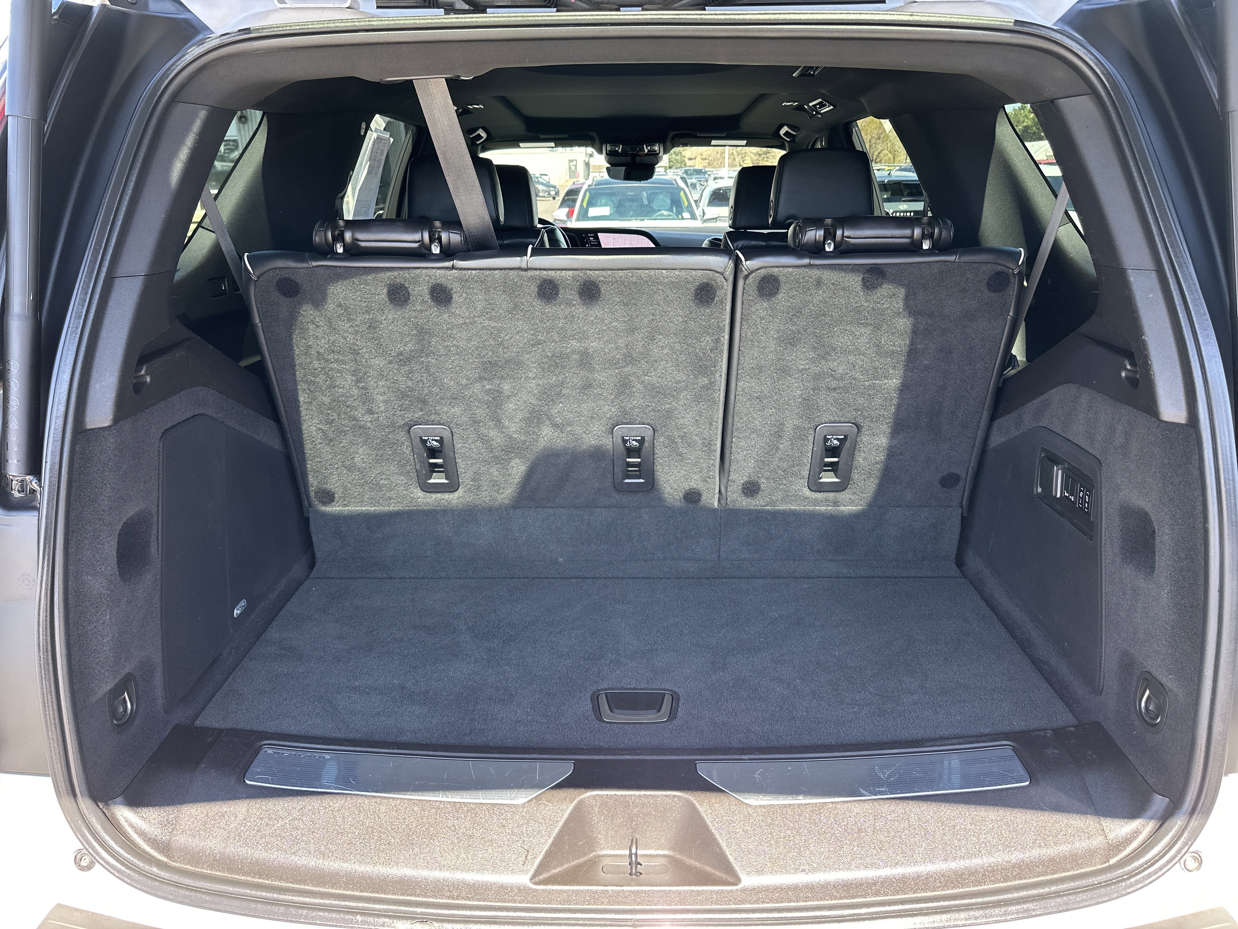 Used 2021 Cadillac Escalade Sport image 36