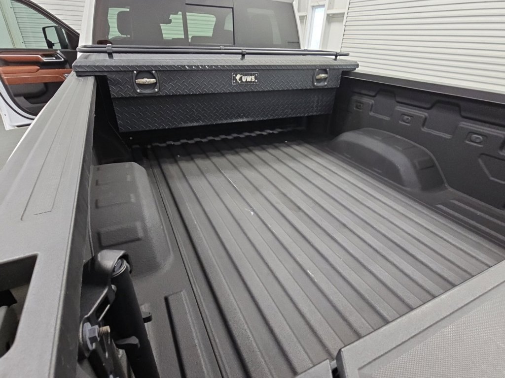 Used 2025 GMC Sierra 2500 Denali Ultimate AWD/4WD image 38